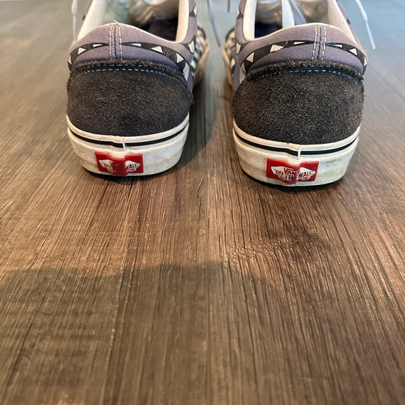 Vans Classic Purple Black Checkerboard , Size Men’s 9.5 Pre-Loved - Picture 4 of 4